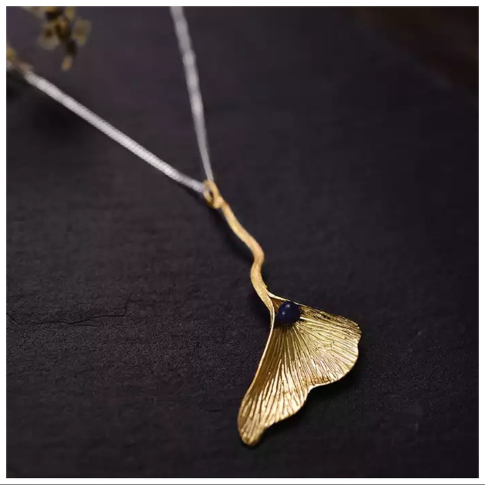 Artisan Handmade Natural Lapis 925 Silver The Zafyre Whale Tail Necklace - Picture 5 of 7